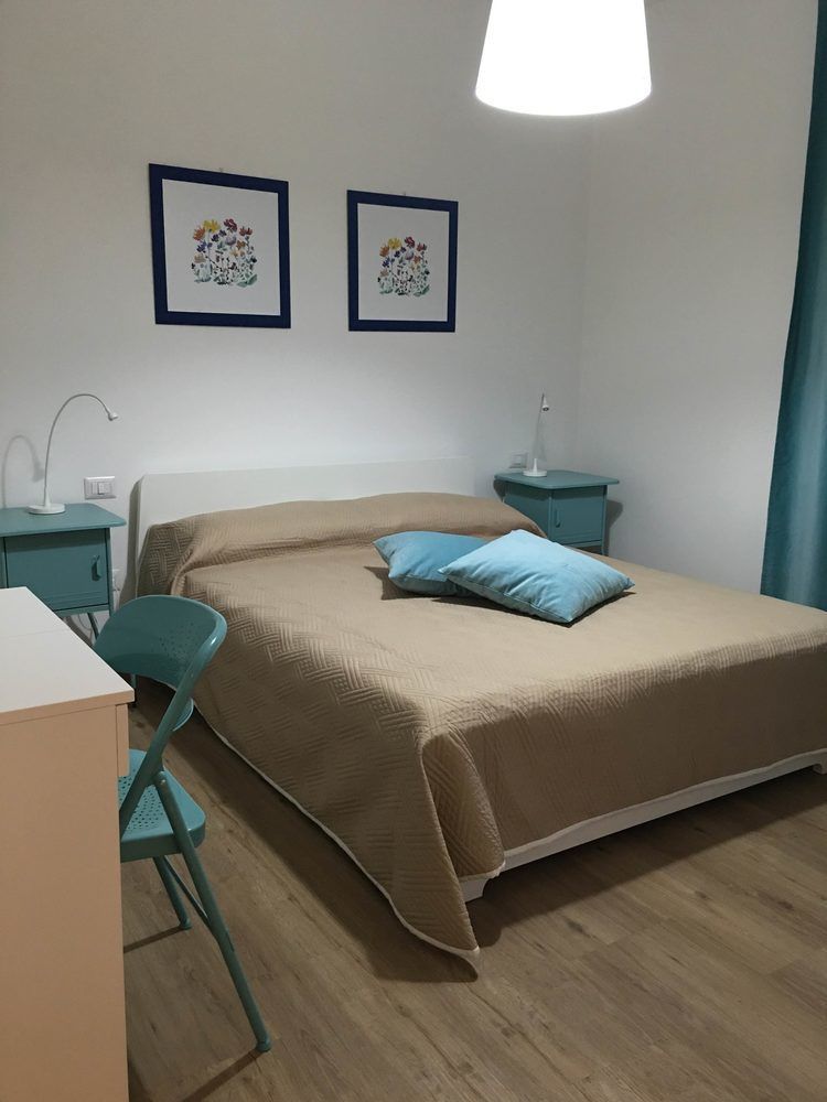 Via Colombo Holiday Rooms La Spezia Luaran gambar