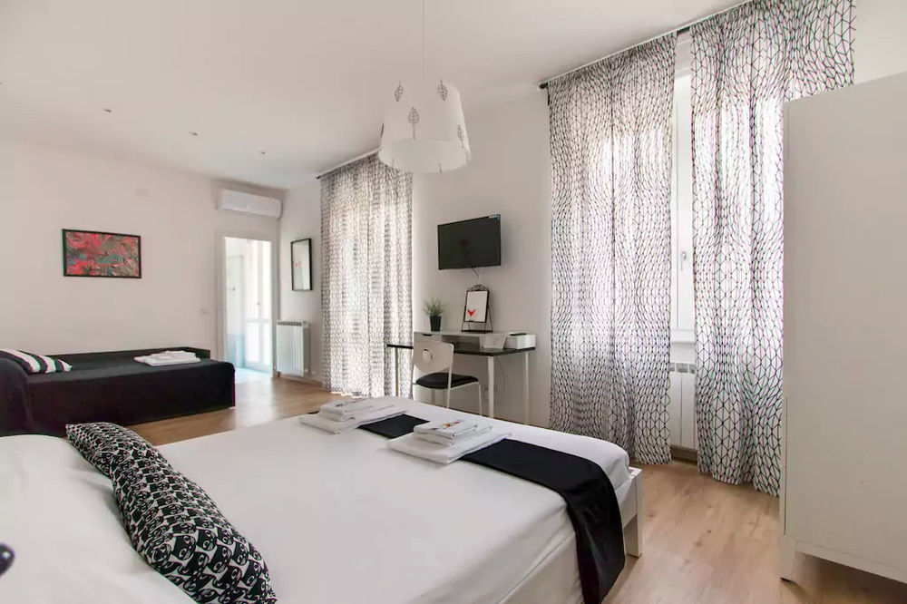 Via Colombo Holiday Rooms La Spezia Luaran gambar